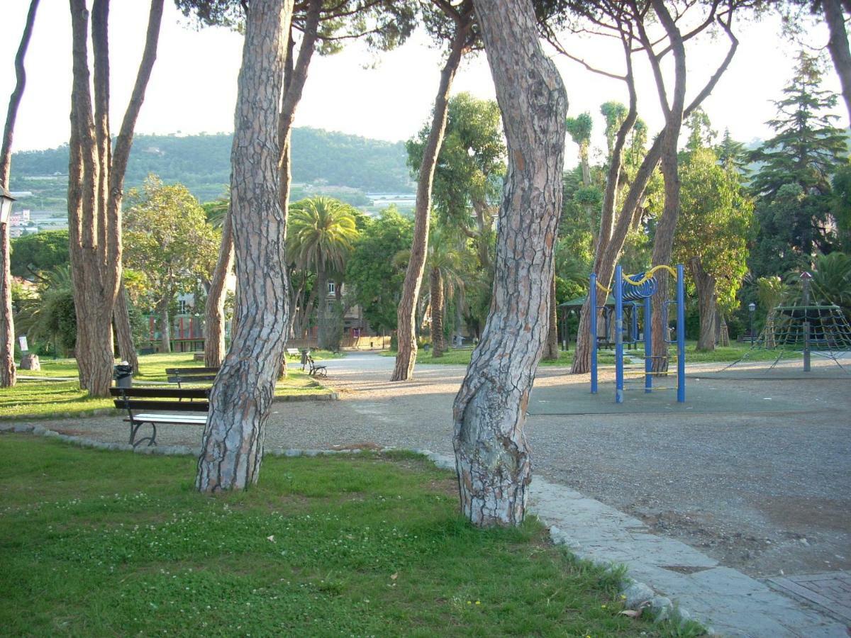 Appartamento Al Mare Di Ventimiglia Exterior foto